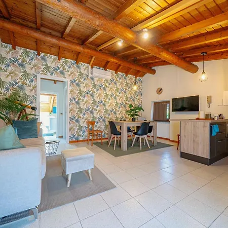 Apartment Ab13 - - Terrazzo Sorico